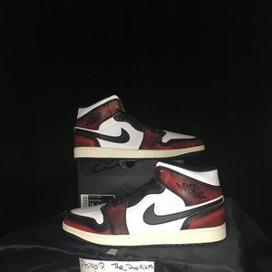Air Jordan 1 Mid SE Infrared